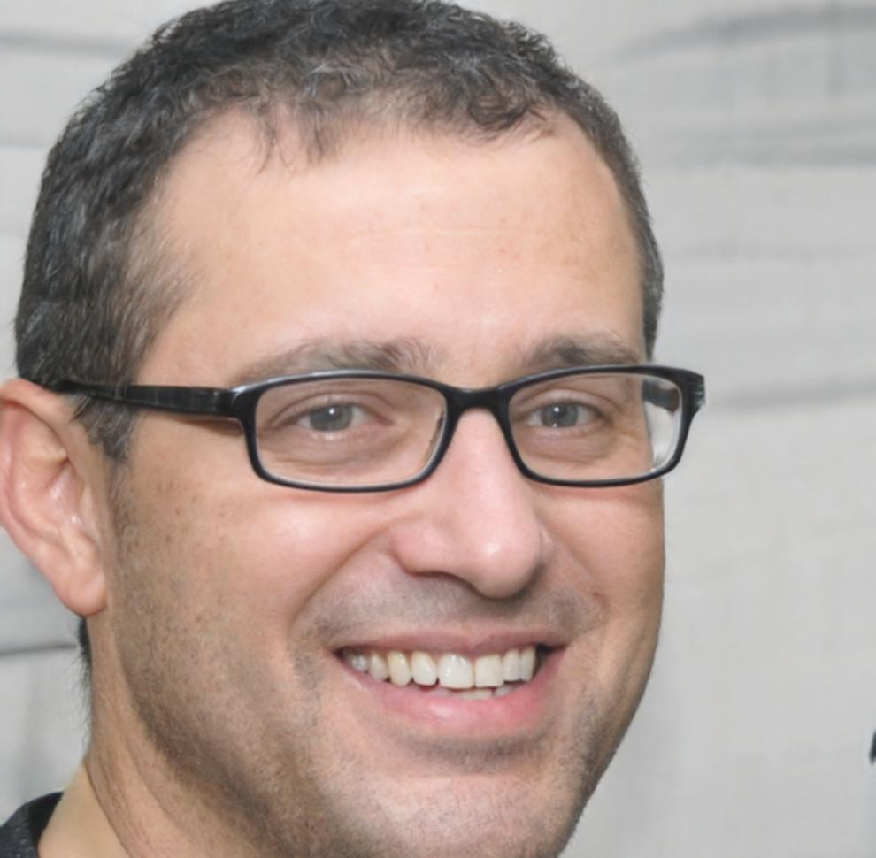 Lachlan Toivonen financial advisor